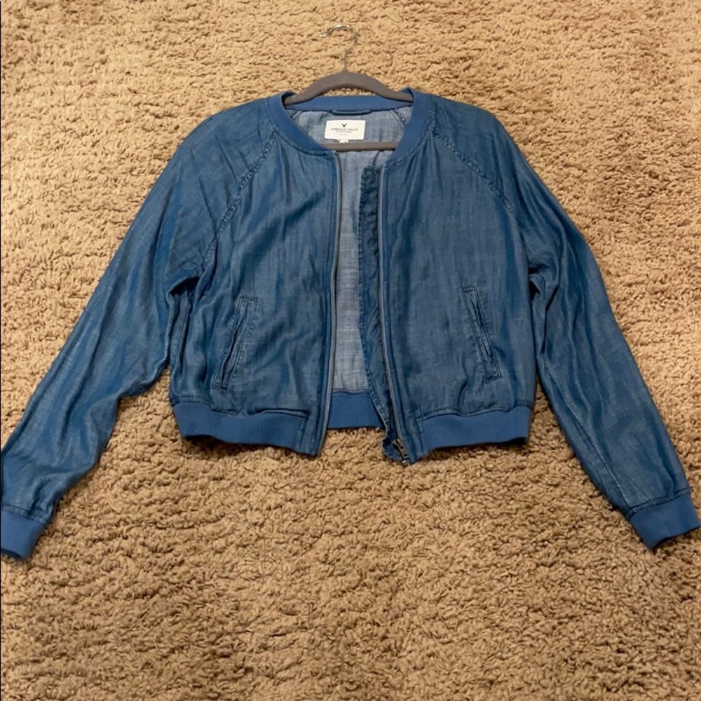 Light weight denim jacket